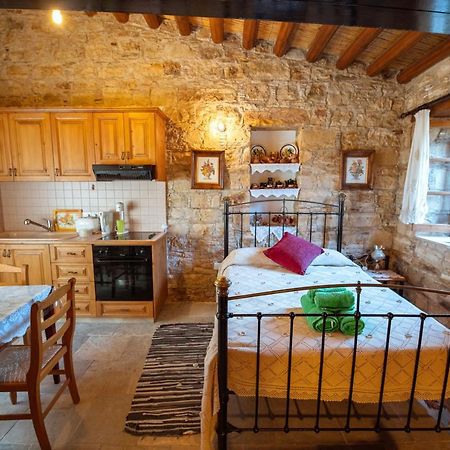 Constantias Stone Houses Lofu Zewnętrze zdjęcie