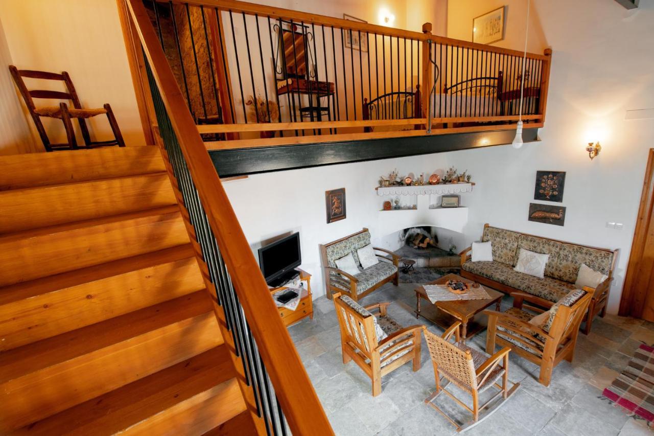 Constantias Stone Houses Lofu Zewnętrze zdjęcie