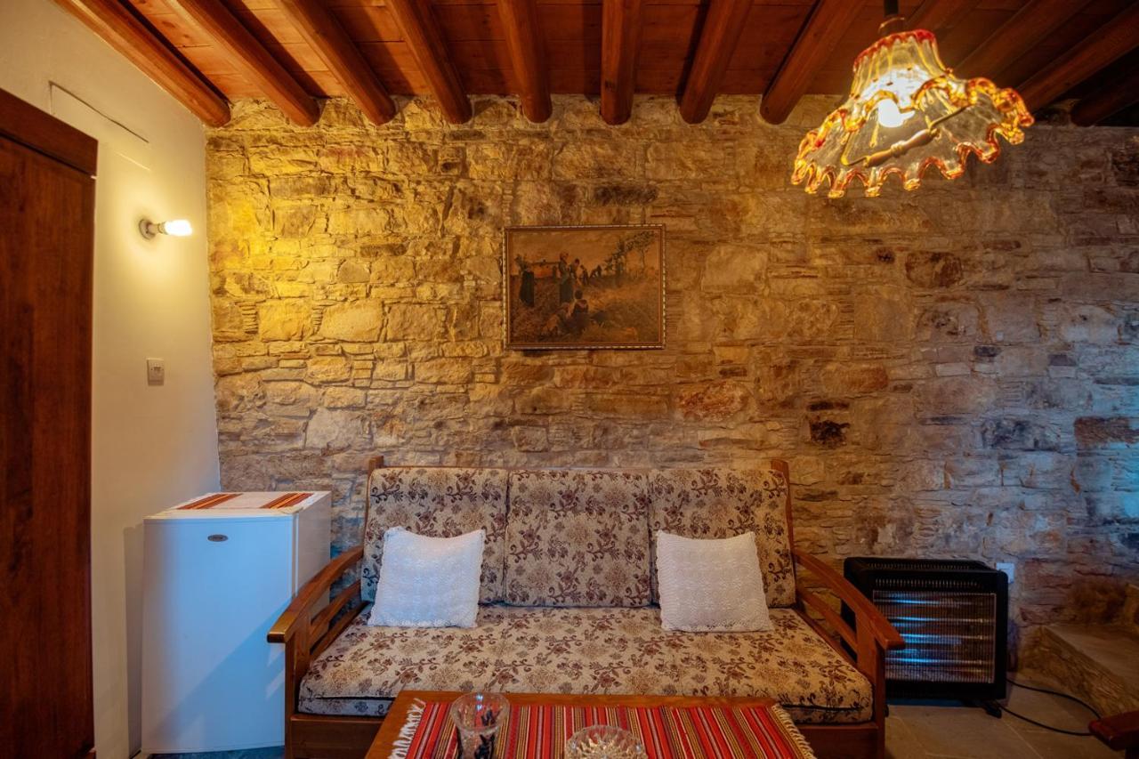 Constantias Stone Houses Lofu Zewnętrze zdjęcie