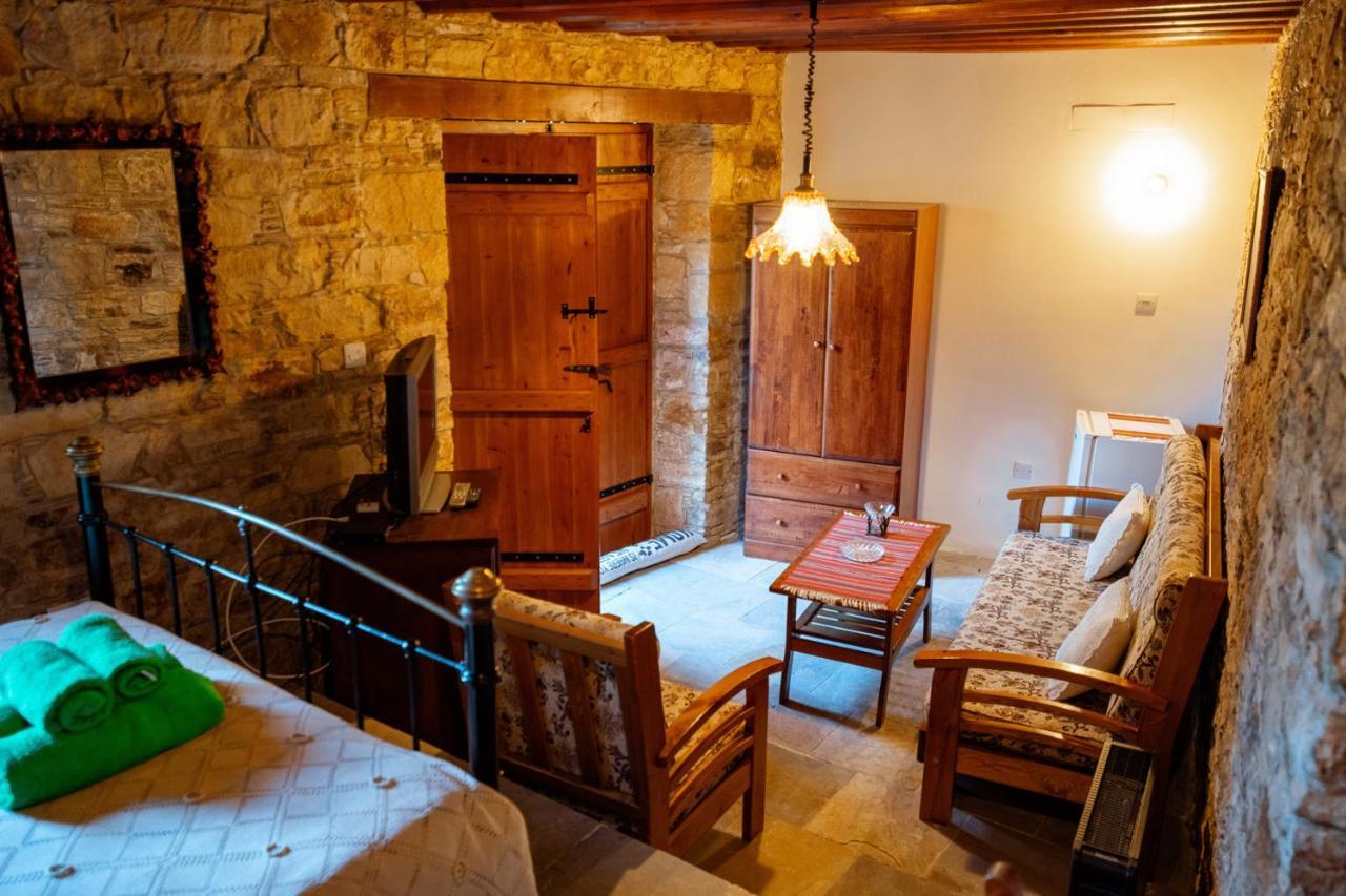 Constantias Stone Houses Lofu Zewnętrze zdjęcie